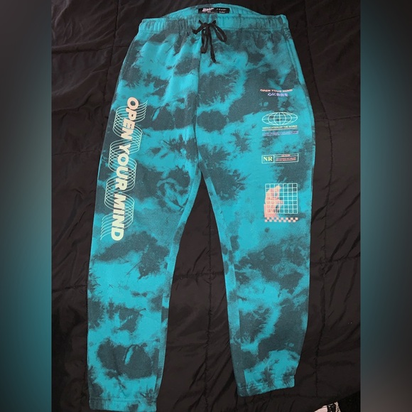 Mens Brooklyn Cloth Joggers - Picture 1 of 6
